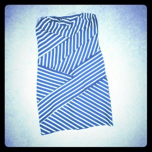 🌷2-4-7 Strapless Mini Dress Sz L